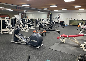 Trainingsgerät im Studio